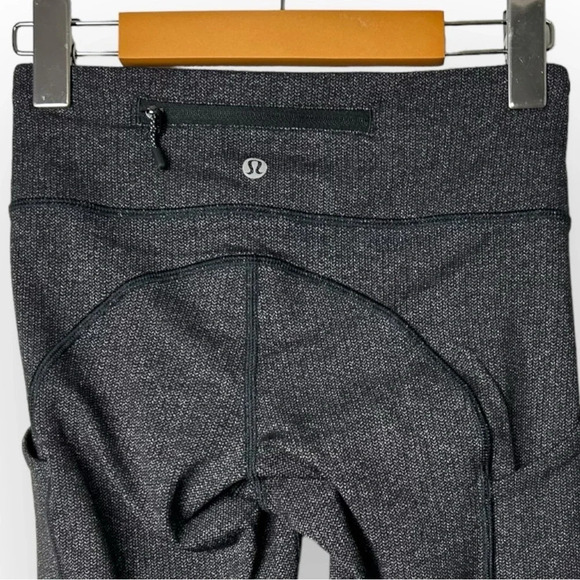 Lululemon Speed Tight V Variegated Knit Black 2 - Picture 10 of 14